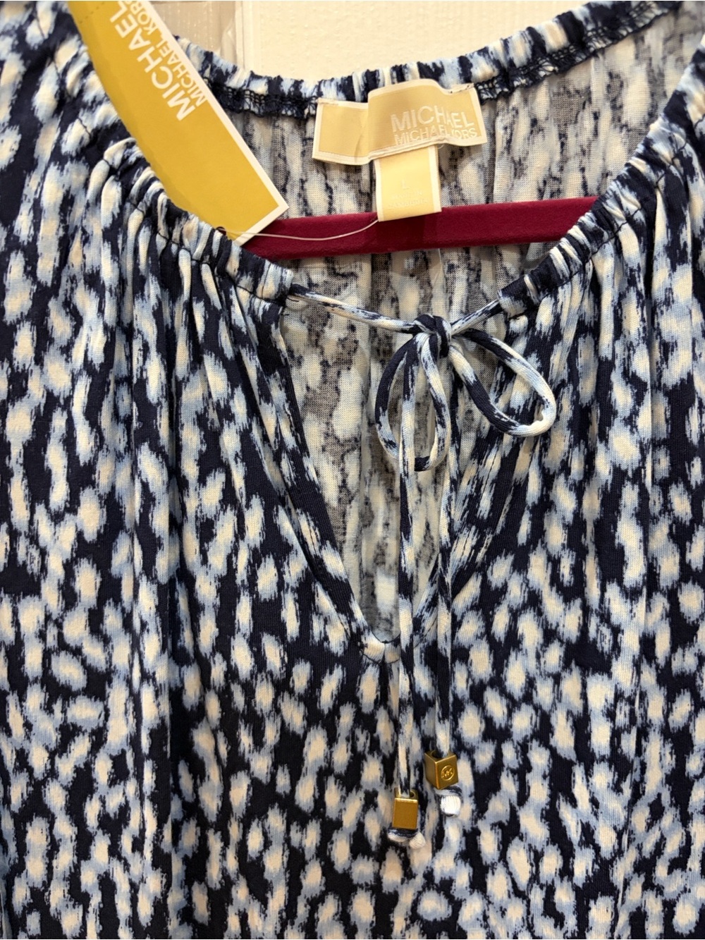 NWT New Michael Kors Blue/White Printed Sleeveless Top Large L - Picture 2 of 3